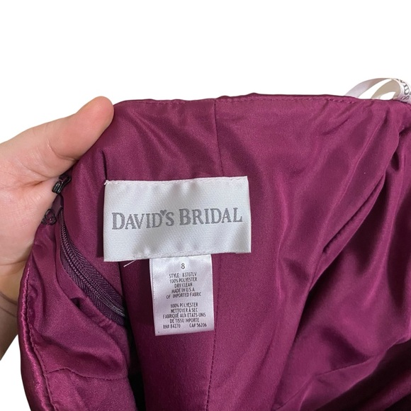 David’s Bridal NWT Sangria Satin Strapless Pleated Dress With Pockets Size 8 - Picture 8 of 9